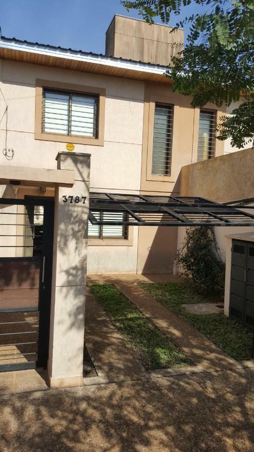 Duplex Confort بوساداس المظهر الخارجي الصورة
