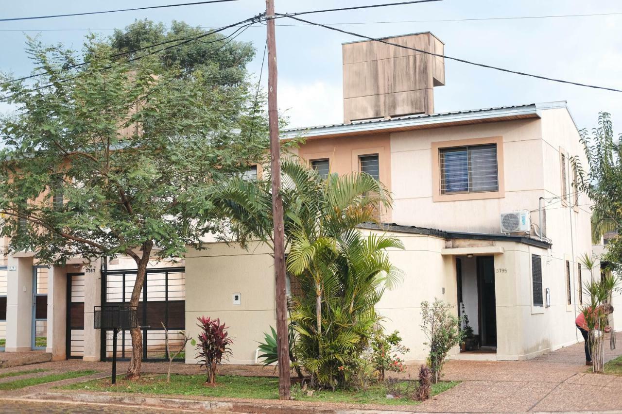 Duplex Confort بوساداس المظهر الخارجي الصورة